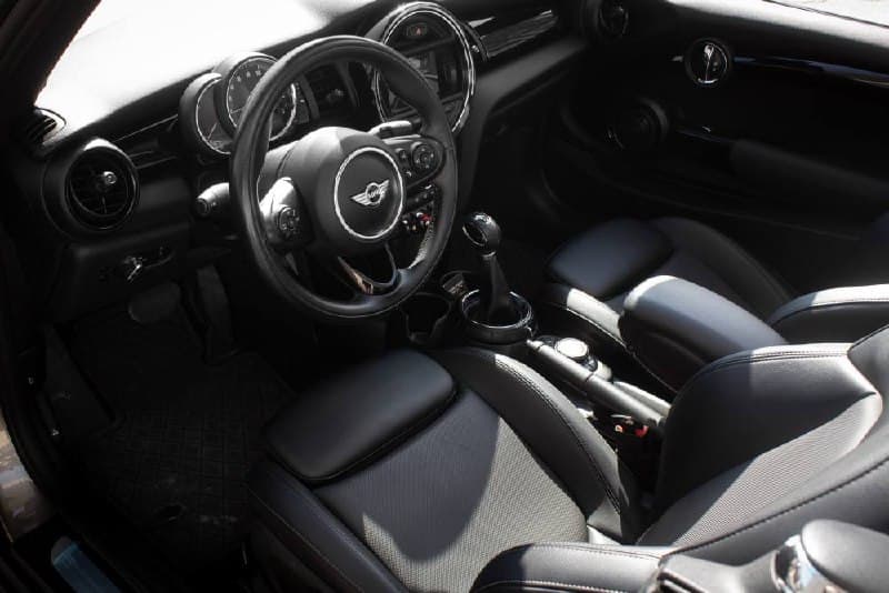 MINI Cooper Cabrio 2016 — фото 5