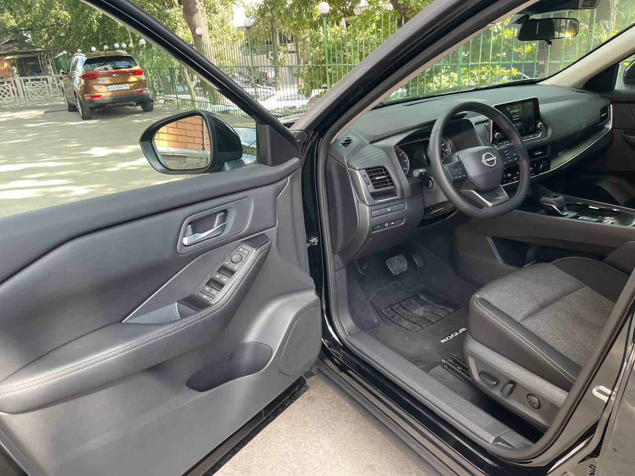 Nissan Rogue SV — фото 3