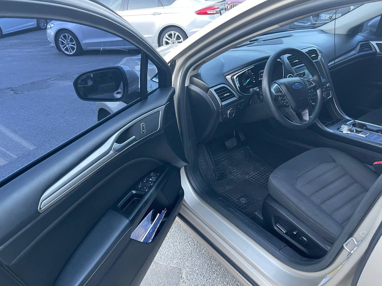 Ford Fusion — фото 3
