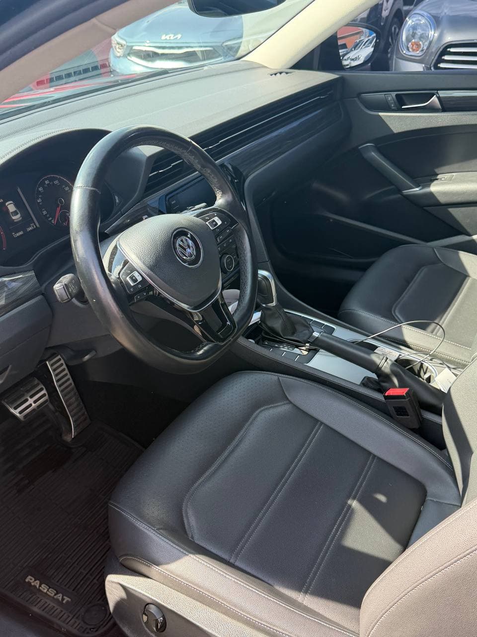 Volkswagen Passat — фото 5