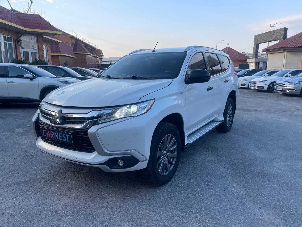Mitsubishi Pajaro sport