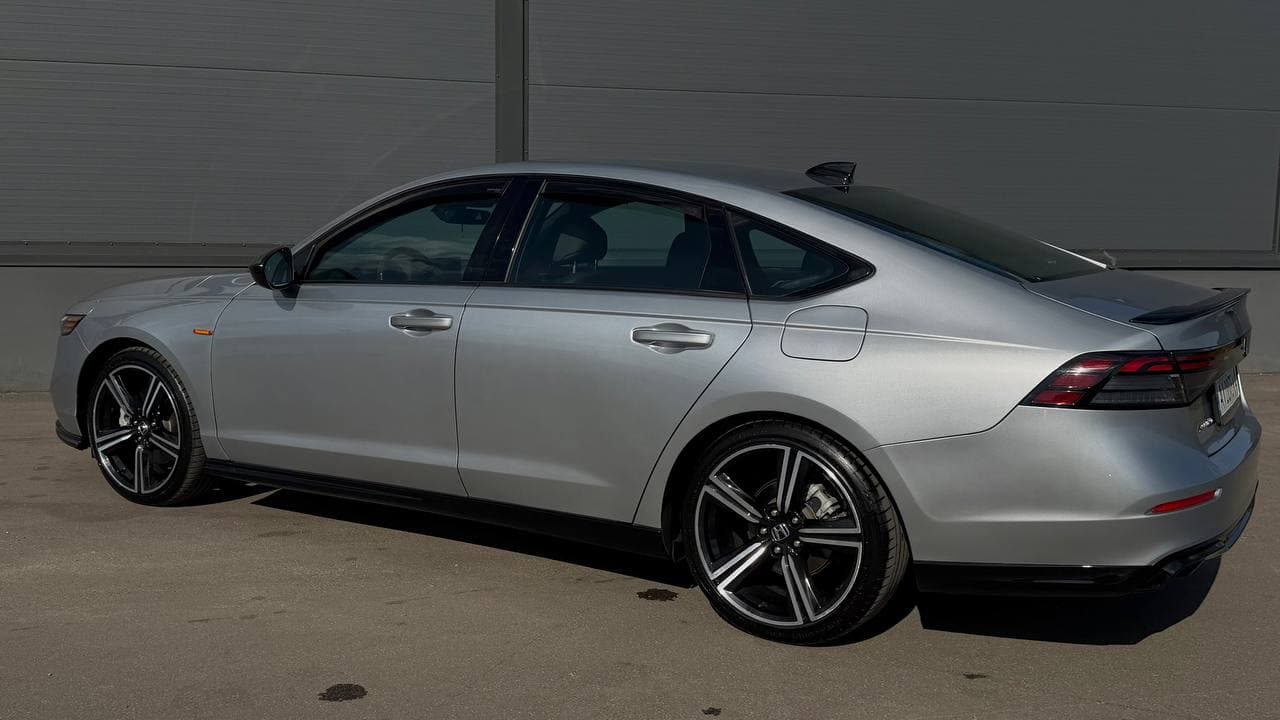 Honda Accord — фото 4