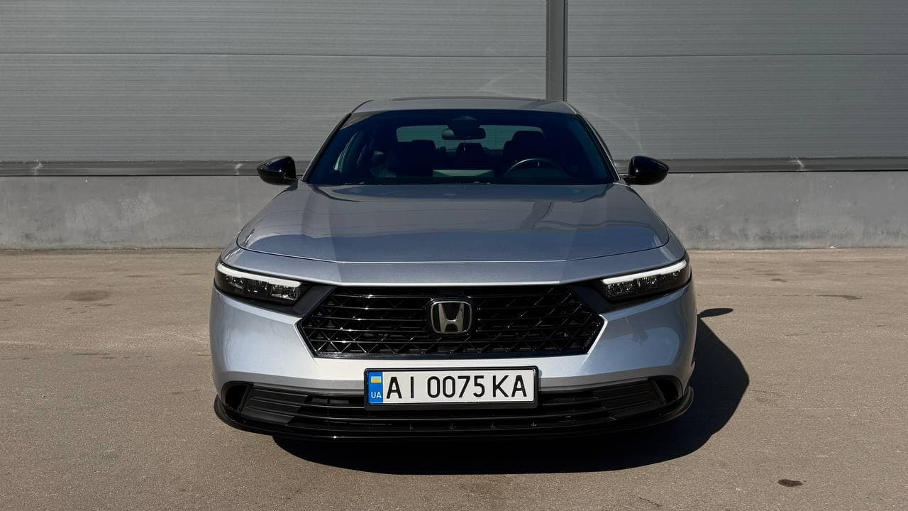 Honda Accord — фото 9