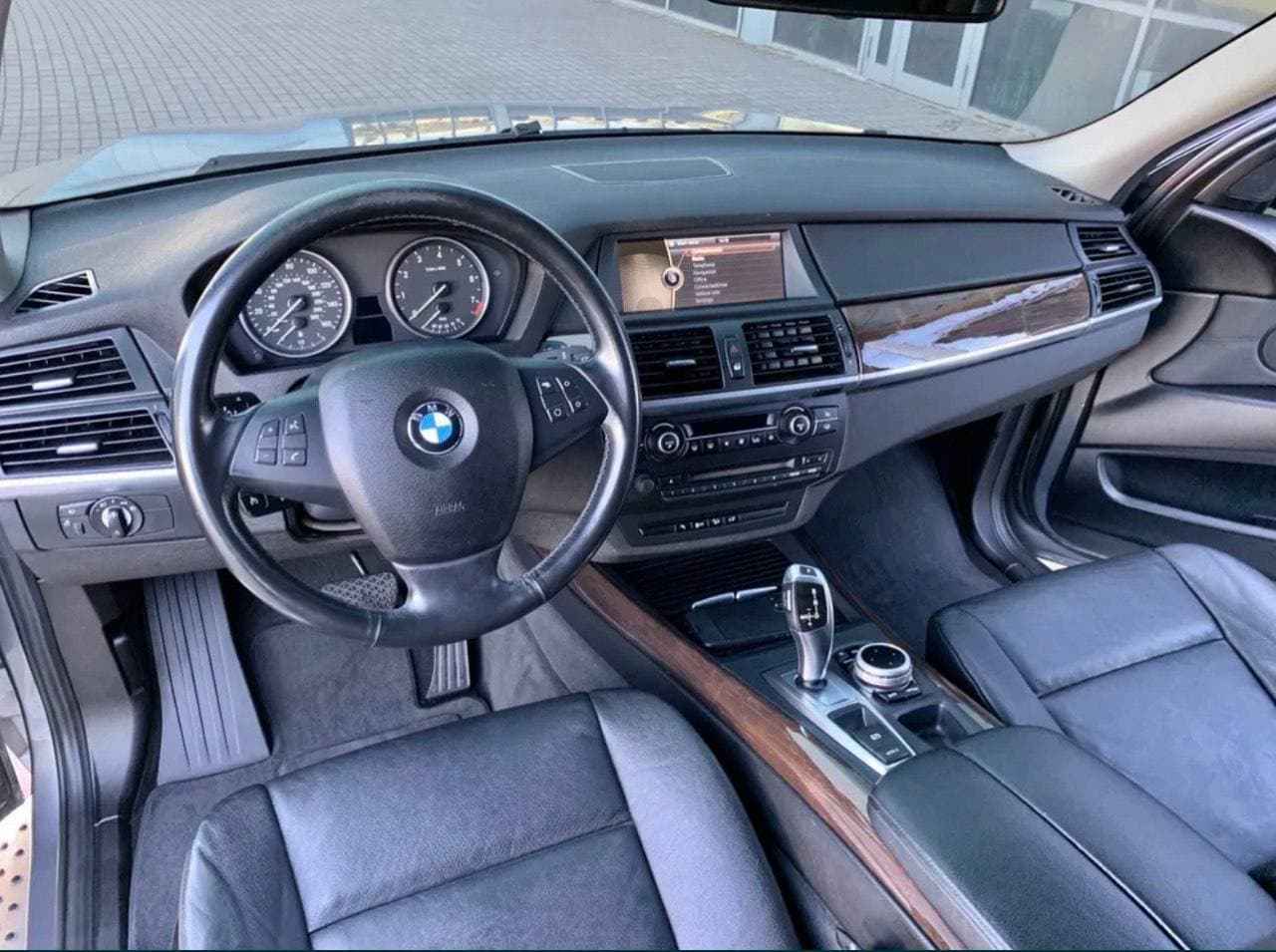 BMW Х5 — фото 9