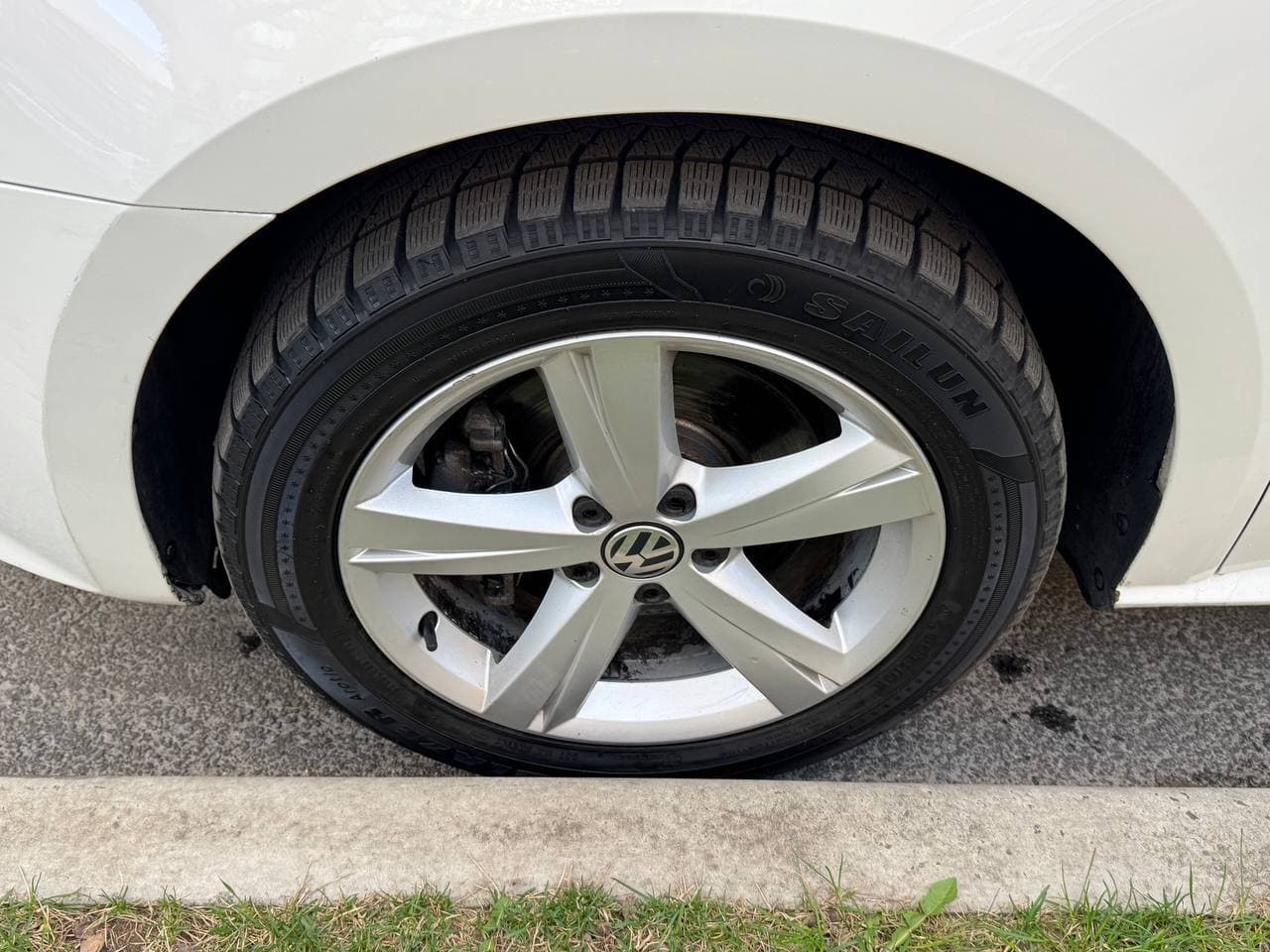 Volkswagen Passat — фото 6