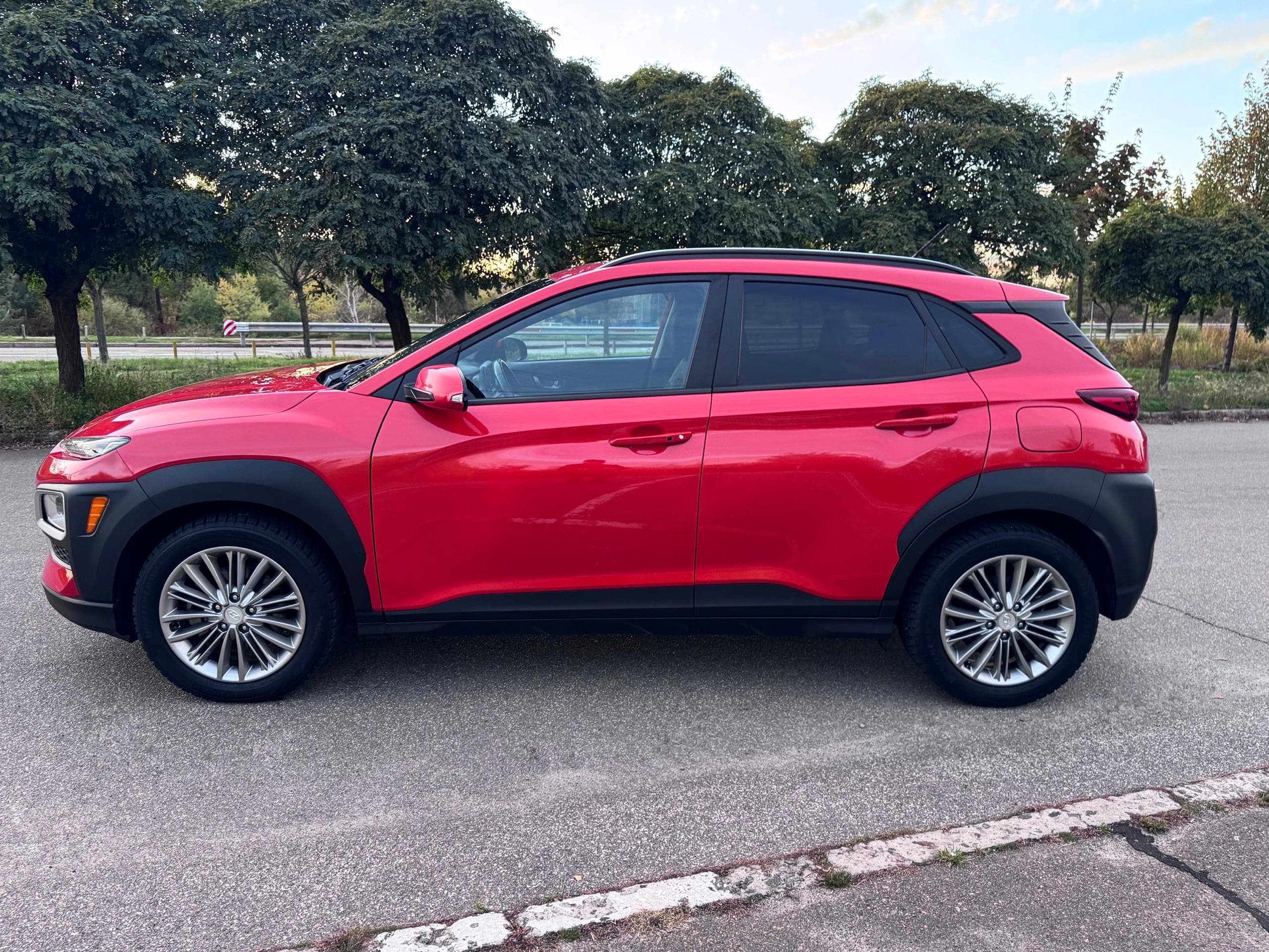 Hyundai Kona — фото 2
