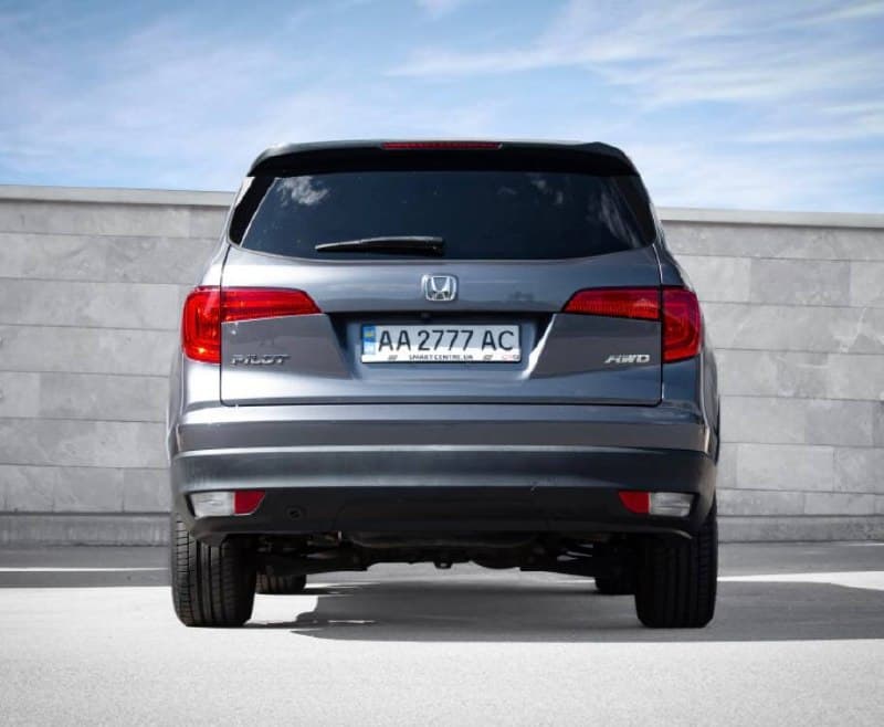 Honda Pilot LX — фото 4