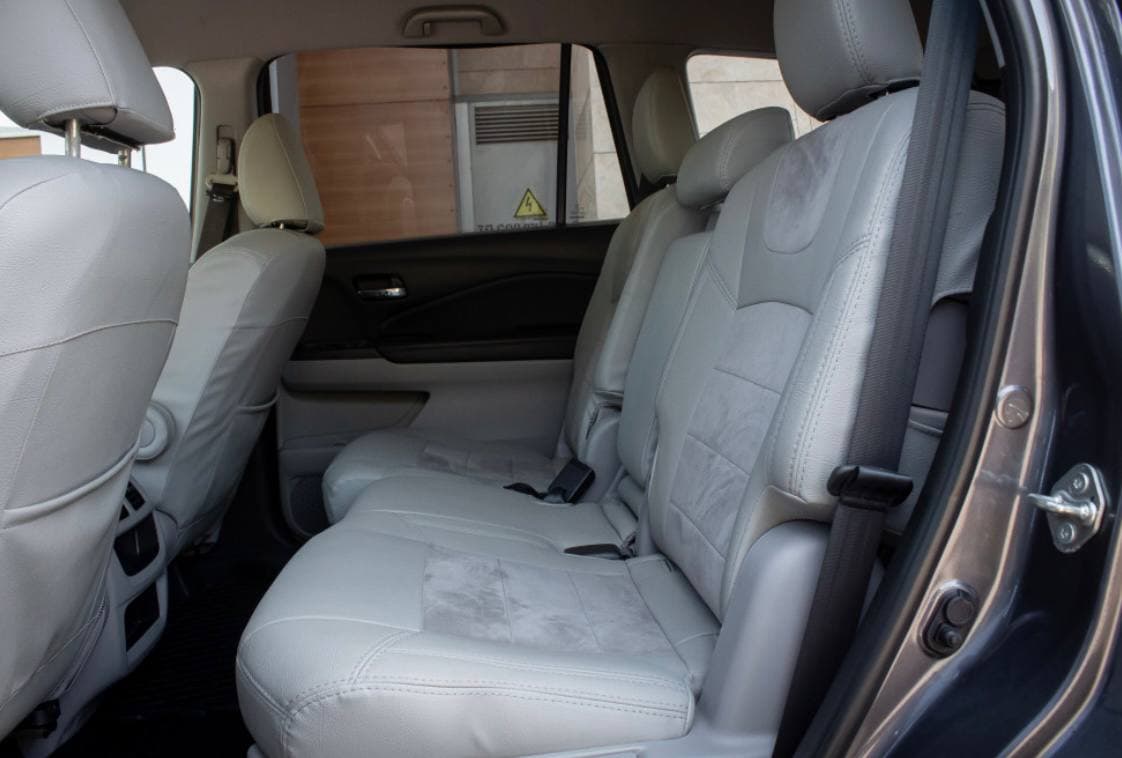 Honda Pilot LX — фото 10
